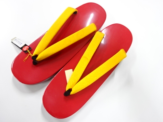 未使用品　漆塗り　桐下駄(24.5センチ)